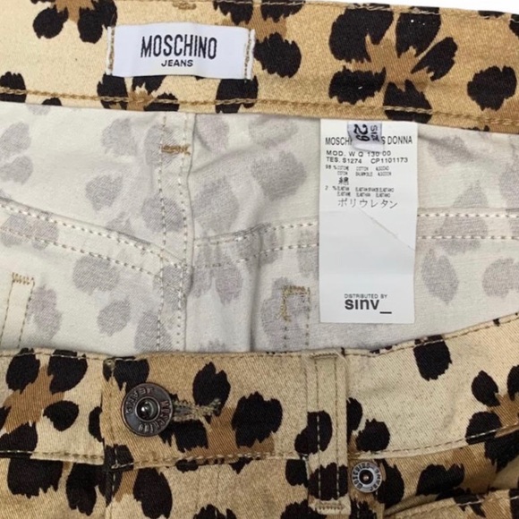 Moschino Leopard Print Crop Jeans - Picture 4 of 5